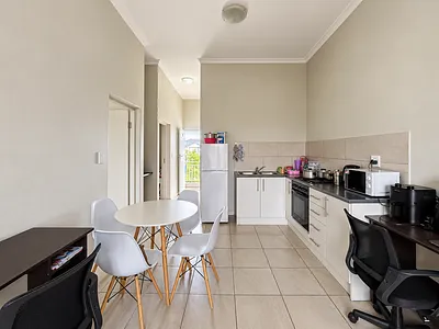 2 Bedroom Apartment To Rent in Brackenfell - LYYY.webp