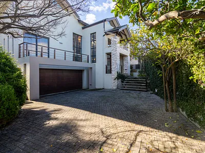 3 Bedroom House For Sale in Bellville - Wb8M.webp