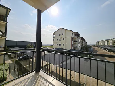 1 Bedroom Apartment For Sale in Milnerton - lJfl.webp