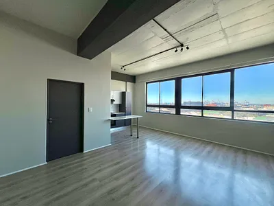 2 Bedroom Apartment To Rent in Cape Town - img