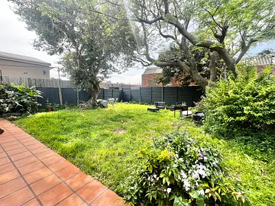 3 Bedroom House To Rent in Cape Town - fGJc.webp