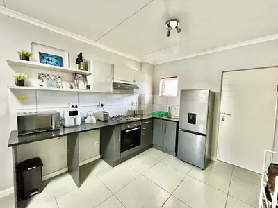 2 Bedroom Apartment To Rent in Milnerton - img