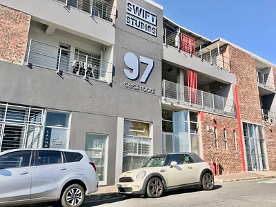0.5 Bedroom Apartment For Sale in Cape Town - img