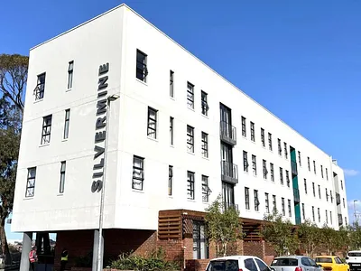 2 Bedroom Apartment For Sale in Cape Town - aH8y.webp