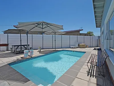 3 Bedroom House For Sale in Milnerton - PqD6.webp