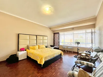 2 Bedroom Apartment To Rent in Cape Town - 0cJn.webp