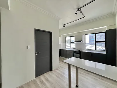 2 Bedroom Apartment To Rent in Cape Town - mYYb.webp