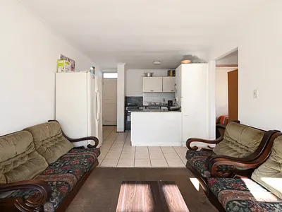 2 Bedroom Apartment For Sale in Parow - r2id.webp