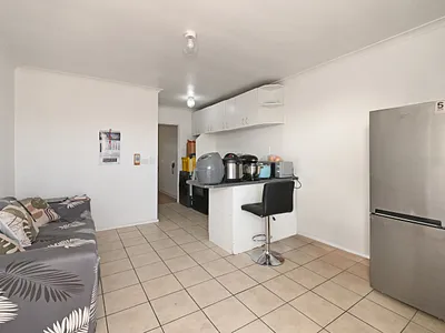 1 Bedroom Apartment For Sale in Milnerton - 2jXn.webp
