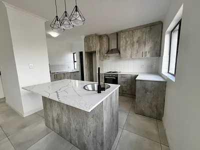 3 Bedroom House For Sale in Kraaifontein - 5HoK.webp