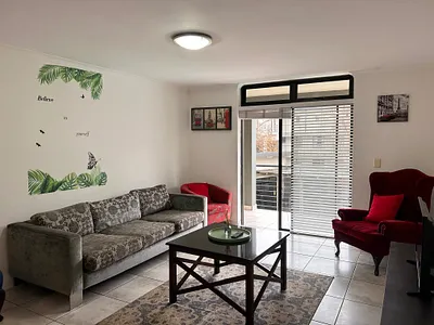 2 Bedroom Apartment To Rent in Cape Town - Xvxu.webp