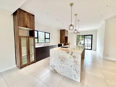 4 Bedroom House To Rent in Milnerton - GnHz.webp