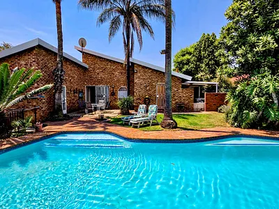 3 Bedroom House For Sale in Kempton Park - 4rVW.webp