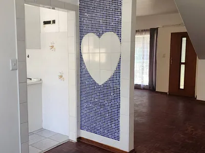 3 Bedroom Townhouse For Sale in Benoni Central, Benoni - 10oO.webp