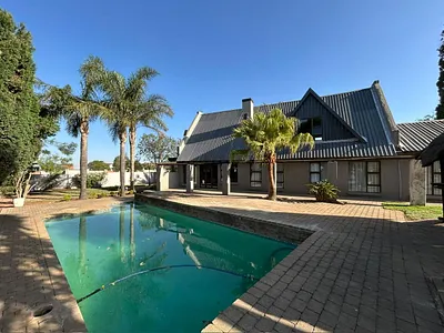 3 Bedroom House For Sale in Benoni - Uqyn.webp