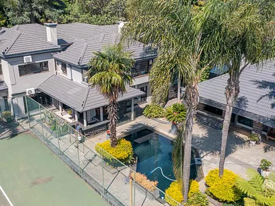 5 Bedroom House For Sale in Benoni - Ajpb.webp