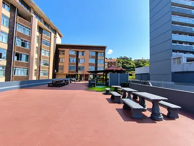 1.5 Bedroom Apartment For Sale in Amanzimtoti - img