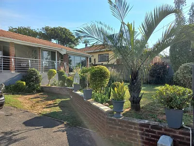 5 Bedroom House For Sale in Durban - 9qrY.webp