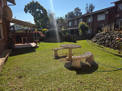 3 Bedroom Townhouse For Sale in Queensburgh - FmZU.webp