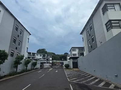 1 Bedroom Apartment For Sale in Amanzimtoti - W2RS.webp
