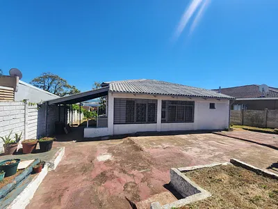 2 Bedroom House For Sale in Durban - eZAD.webp