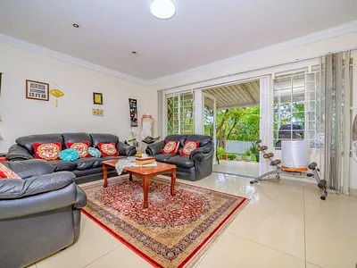 3 Bedroom Townhouse For Sale in Durban - eTz4.webp