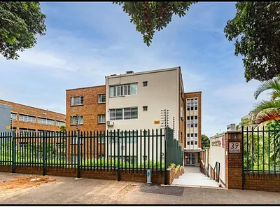 2 Bedroom Apartment For Sale in Durban - vamI.webp