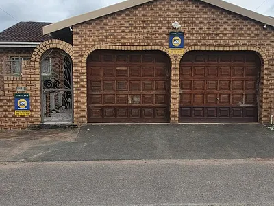 5 Bedroom House For Sale in Durban - Kd6d.webp