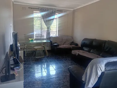 3 Bedroom House For Sale in Durban - v7jD.webp