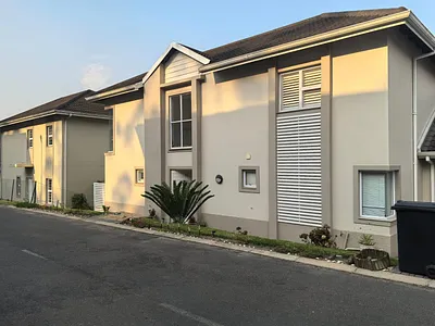 3 Bedroom Townhouse To Rent in Pinetown - SYRS.webp