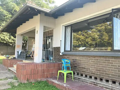 3 Bedroom House For Sale in Pinetown - YCKK.webp