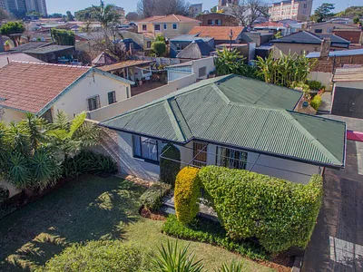 3 Bedroom House For Sale in Johannesburg - ZFDf.webp