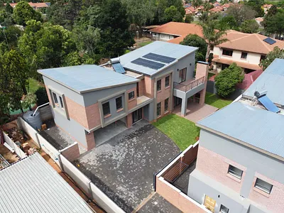 3 Bedroom House For Sale in Randburg - img