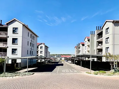 1 Bedroom Apartment For Sale in Modderfontein, Edenvale - wfnh.webp