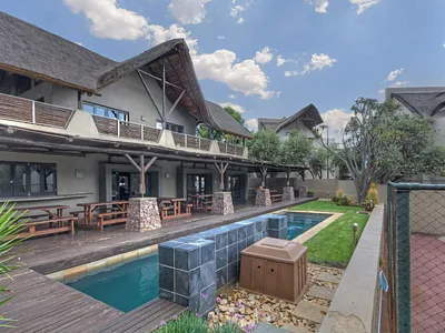 2 Bedroom Apartment To Rent in Sandton - img