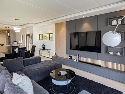 4 Bedroom House For Sale in Sandton - 05Bq.webp