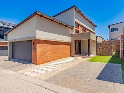 3 Bedroom House For Sale in Midrand - ndDq.webp