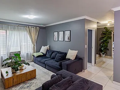 3 Bedroom Townhouse For Sale in Sandton - img