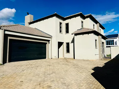 4 Bedroom House For Sale in Pretoria - jpb7.webp