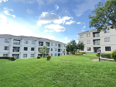 2 Bedroom Apartment For Sale in Sandton - X7aK.webp