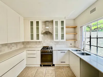 3 Bedroom Townhouse To Rent in Sandton - T0ZP.webp