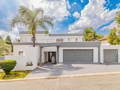 5 Bedroom House To Rent in Sandton - YYPB.webp