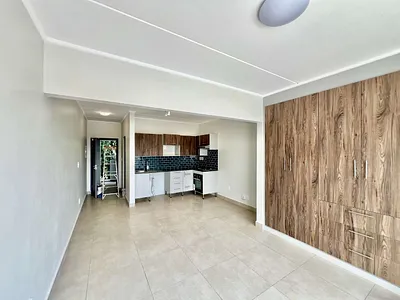 0.5 Bedroom Apartment For Sale in Sandton - img
