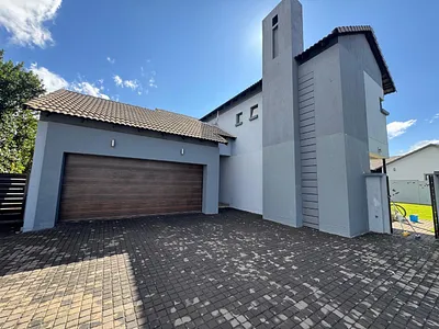 4 Bedroom House To Rent in Midstream Hill Estate, Centurion - oXvs.webp