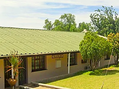 1 Bedroom Apartment To Rent in Piketberg - Zz1v.webp