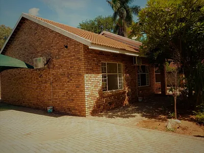 3 Bedroom Apartment To Rent in Phalaborwa - dqge.webp