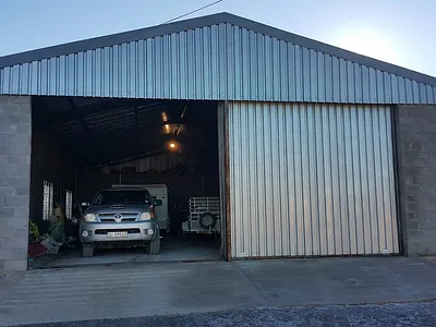 4 Bedroom House For Sale in Sutherland - uYop.webp