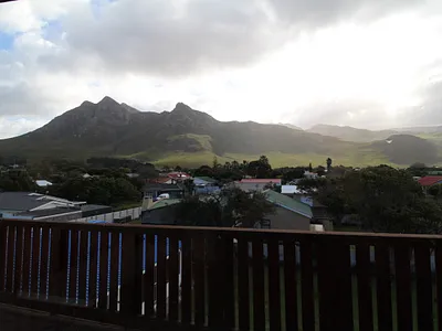 2 Bedroom Apartment To Rent in Kleinmond - 8pLs.webp