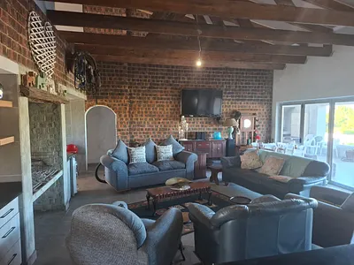 4 Bedroom House For Sale in Baardskeerdersbos - img