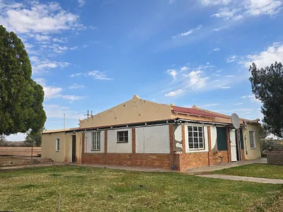 3 Bedroom House For Sale in Upington - lPwY.webp
